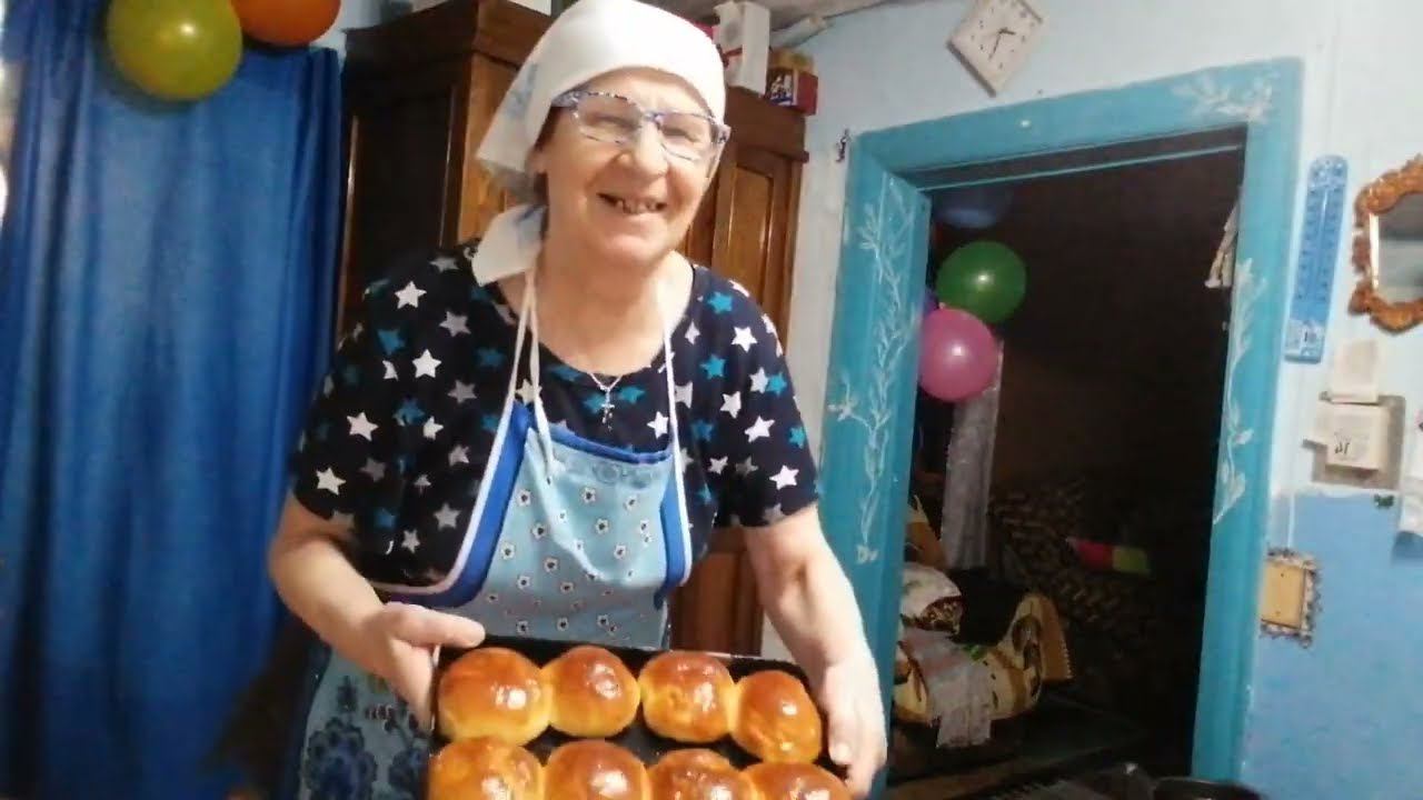 04.2023 Готовимся к Пасхе/ Красим яйца и печем куличи/оперативно спасаем картофель