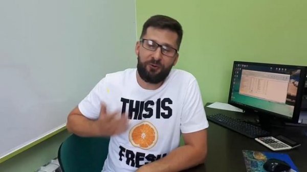 Сколько светильников натяжной потолок требует?