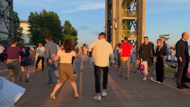 Open Air Lindy Hop 1 - Stankov Jazz Band - Sevcable Port смотреть онлайн