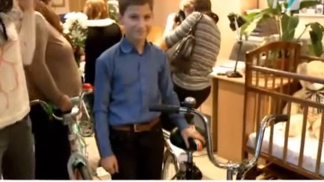 В Адмиралтейском районе дан старт проекту «Позитивное родительство» смотреть онлайн