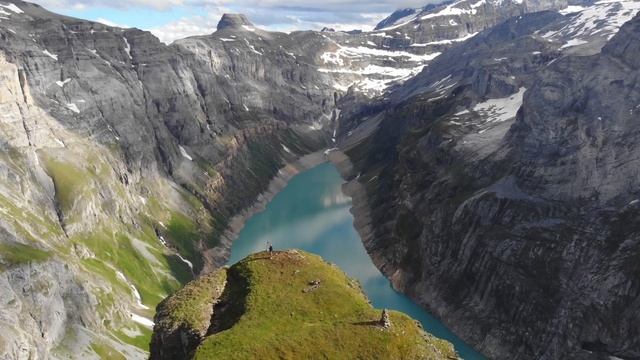 Музыка для расслабления, медитации, учебы, чтения, массажа, спа или сна.