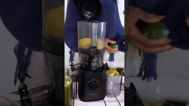 Day 4 of my 21 Day Juice Cleanse! #healthylifestyle #juicing #fruitandveggies #rawvegan смотреть онлайн