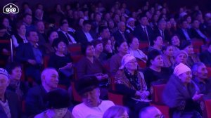 Дүйнө жүзүнө кыргыз комузун даңазалаган залкар комузчу Самара Токтакунова / Сахнада 60 жыл