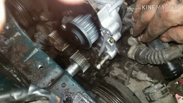 Timeing belt replacment on a 98 Toyota rav4 смотреть онлайн