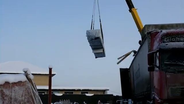 Разгрузка дом-комплекта из Финляндии