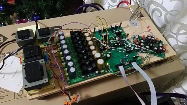 Мультибитный ЦАП DAC363 на PCM63P-K выхлопом Рогова на BUF03 смотреть онлайн