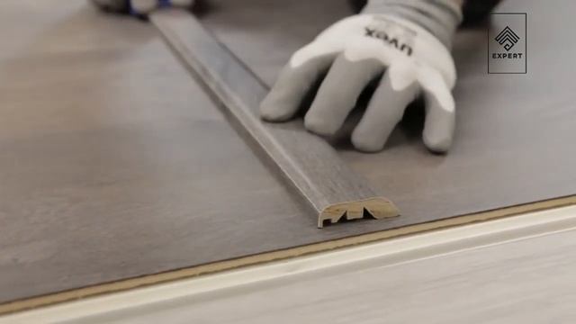 100% лучший вариант оформления стыка ламината с плиткой и не только... Expertpol.com смотреть онлайн