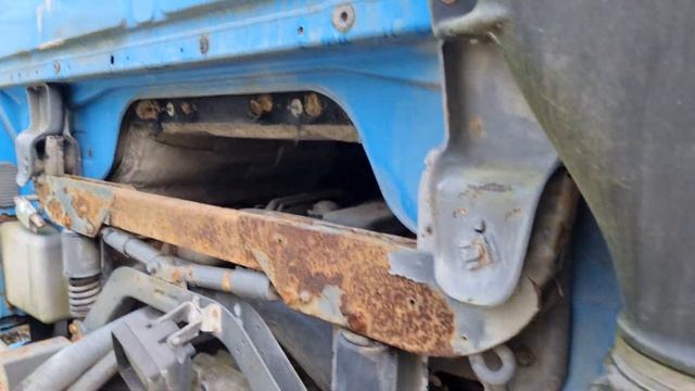 Lastebil Mercedes Actros 6x4 selges på klaravik.no смотреть онлайн