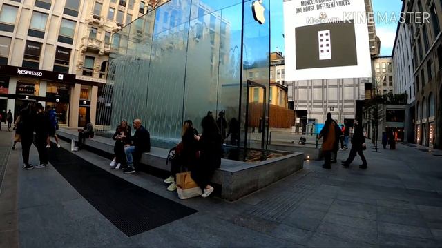 CORSO VITTORIO EMANUELE II | SAN BABILA TO CATHEDRAL | FROM MAX&Co TO MICHAEL KORS #GOPROHERO8 смотреть онлайн