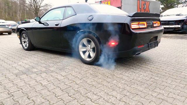 Dodge Challenger GT RWD 2019 burnout! 3.6 V6 305HP |1080p60fps| palenie gumy! смотреть онлайн