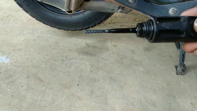 No oil in my engine | honda dio | Tamil смотреть онлайн