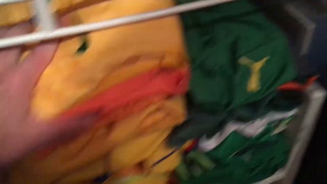 My football shirt collection (closet tour) смотреть онлайн