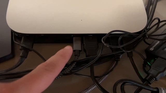 How To Use 2 Monitors on a Mac Mini - M1 & M2 смотреть онлайн