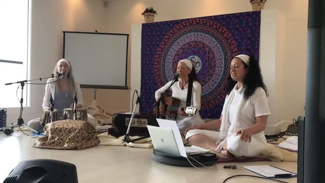 Adi Shakti смотреть онлайн