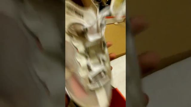 GHETTO UNBOXING Nike React Element 87 LightBone Colorway S смотреть онлайн