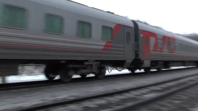 Электровоз ЭП20-054 с поездом № 104 Брянск - Москва смотреть онлайн
