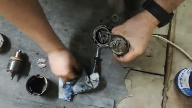 Замена щеток стартера Nissan Liberty RNM 12 смотреть онлайн