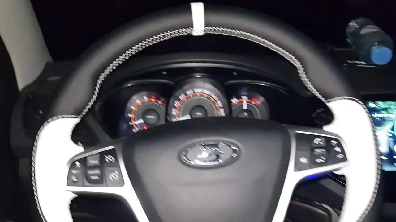 ЛАДА ВЕСТА ПЕРЕШИЛ РУЛЬ СВОИМИ РУКАМИ смотреть онлайн