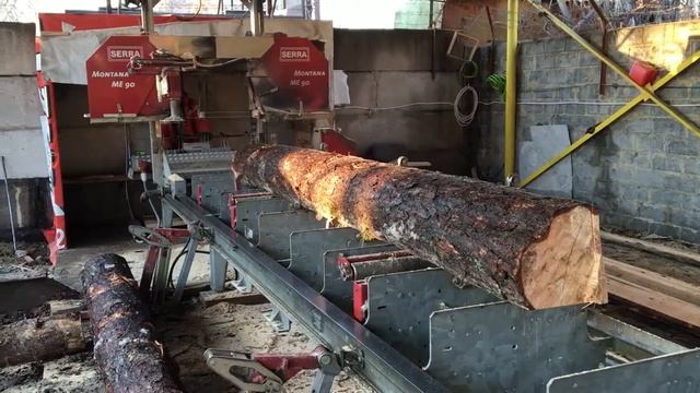 Изготовление обрезной доски из сосны. Процес смотреть онлайн