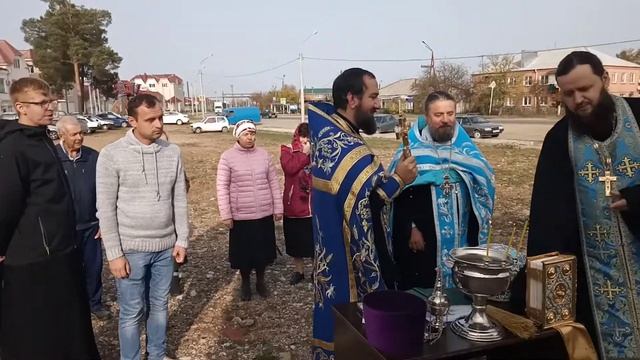 Престольный день в строящемся храме в честь иконы Спорительница хлебов (г.Апшеронск) смотреть онлайн