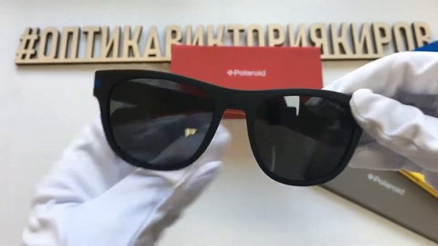 Очки солнцезащитные 2065/S 0VK Polaroid с футляром смотреть онлайн