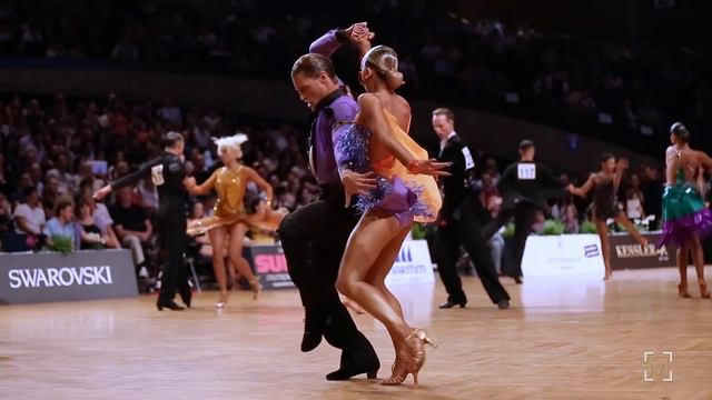 Umberto Gaudino - Louise Heise, DEN | GOC 2018 Stuttgart - WDSF GS LAT - R4 J смотреть онлайн