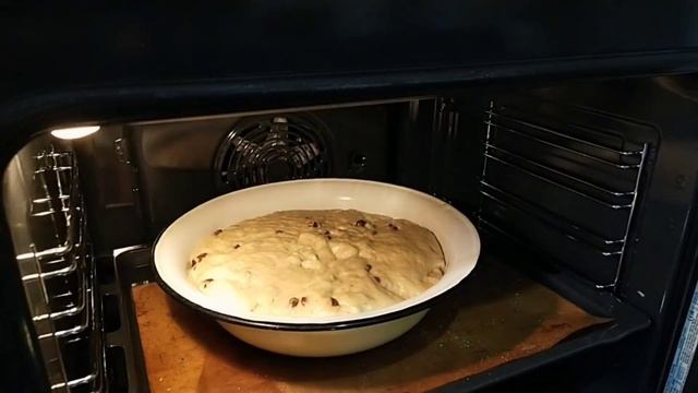 Пасхальные куличи в Великую субботу! смотреть онлайн