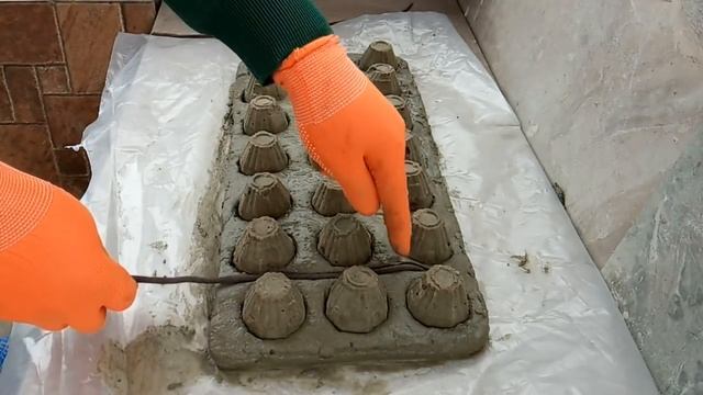 ЗАБОР для КЛУМБЫ из Цемента и Яичных Лотков // Просто Быстро и Дешево смотреть онлайн