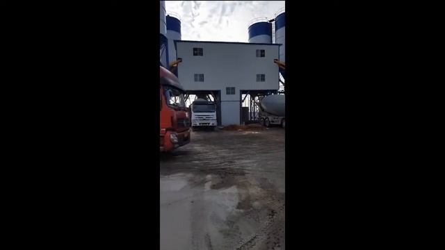 Китайский бетонный завод с двумя смесителями смотреть онлайн