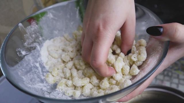 Чипсы из макарон Жареные макароны Макароны в сковороде смотреть онлайн