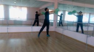 Легки детский танец с помпонами. Танец на праздник.Танец в лагерь.Черлидинг. На день спорта танец.