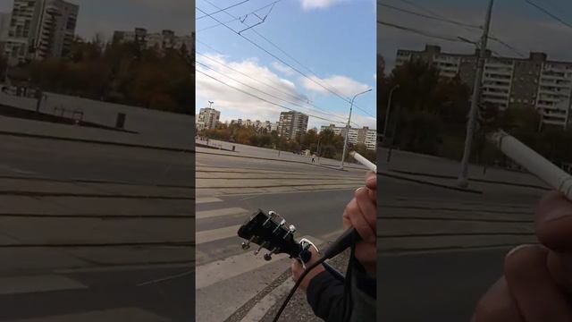 Уличные, музыканты, гуляем по Перми поем Чайфов (covered) "Не со мной" смотреть онлайн