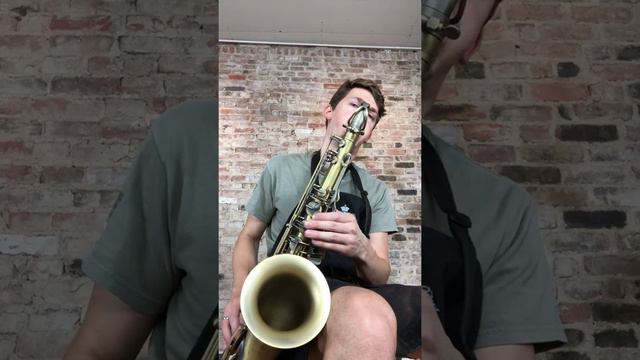 John Leadbetter Play Tests a Brand New P Mauriat System 76 Tenor Saxophone 2nd Edition! Dealer NYC смотреть онлайн