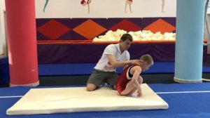 Упражнение "Кувырок вперёд"