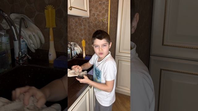 Когда идет вторая неделя каникул! смотреть онлайн