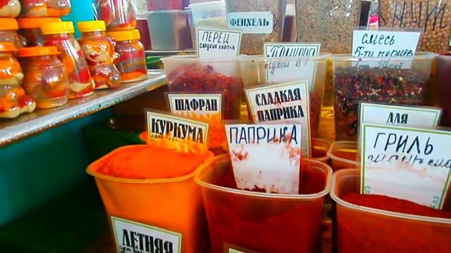 Центральный рынок ТВС в Лазаревском, на перекрестке улиц Победы и Калараша смотреть онлайн