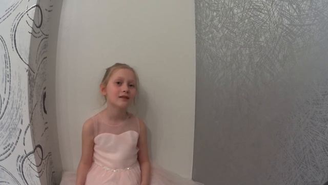 Анна Ахматова "перед весной бывают дни такие" смотреть онлайн