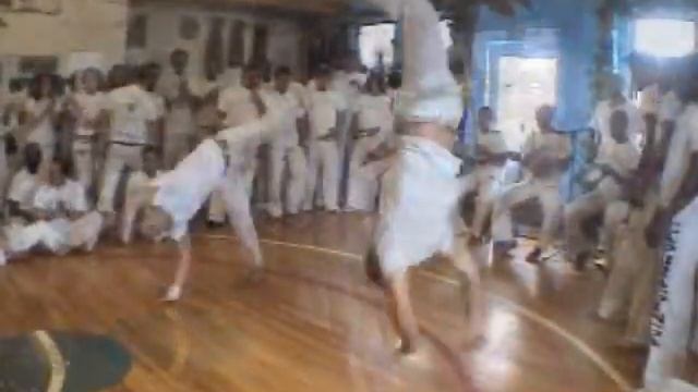 4321 Cypher: Capoeira Version смотреть онлайн