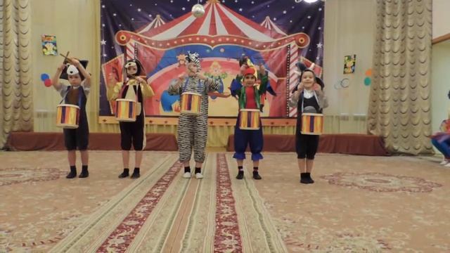 Оркестр барабанщиков "Всё по барабану" старшая группа смотреть онлайн