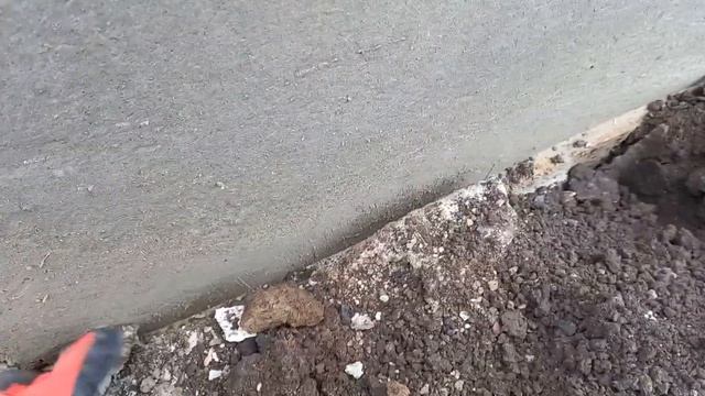 РОЗБИРАЮ ОПАЛУБКУ!ОПАЛУБКА СВОЇМИ РУКАМИ ІЗ ХЛАМУ!БУДУВАВ САРАЙ І ЗНАЙШОВ СКАРБ!ЦАРСЬКІ МОНЕТИ 1800