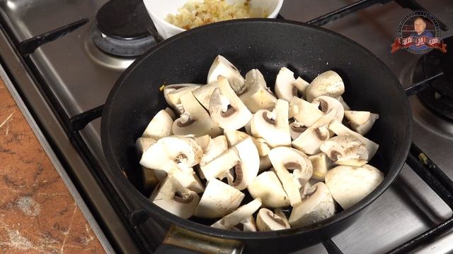 ЖАРКОЕ В ГОРШКАХ | Мясо с Картошкой и Ореховой травой с Грибами смотреть онлайн