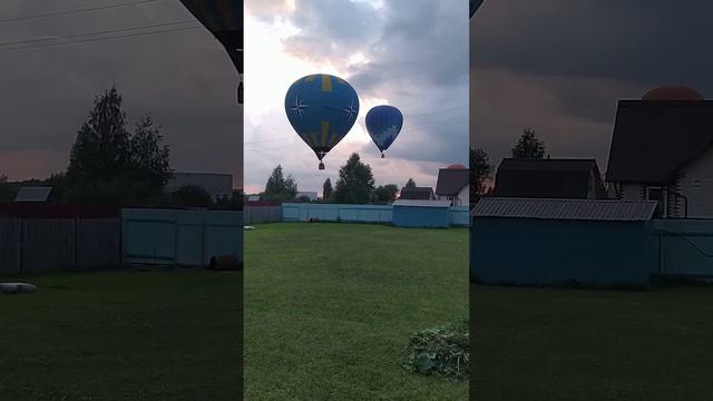 Полет на воздушном шаре, вид с низу. смотреть онлайн