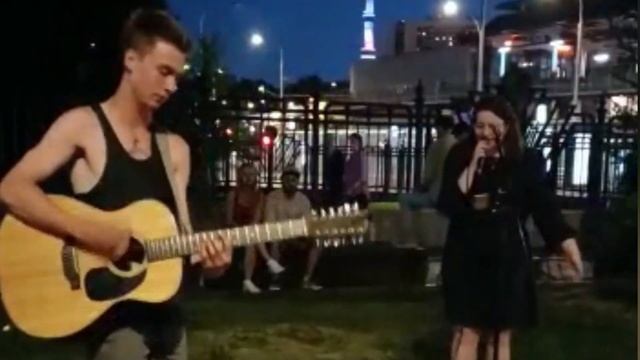 live music near VDNH metro station / живая музыка возле метро ВДНХ смотреть онлайн
