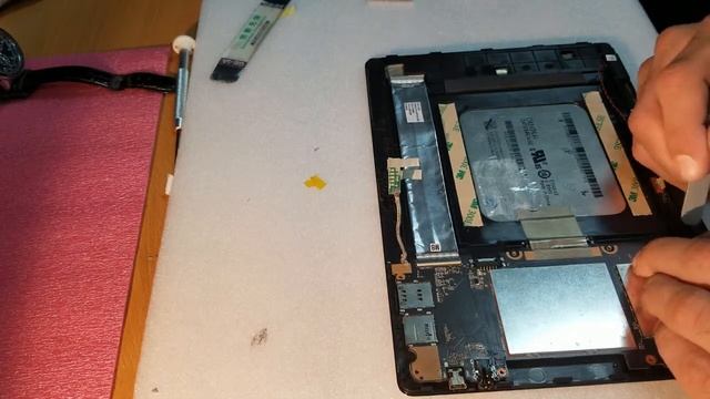 Замена разбитого дисплейного модуля Asus Zen Pad 2 смотреть онлайн