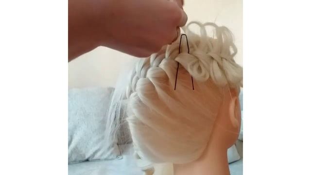 Как заплести причёску "бантики "?/How to braid hair bows? смотреть онлайн