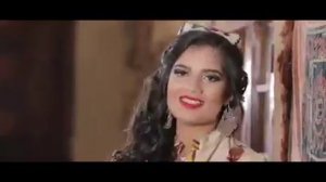 АТИРГУЛЛАР  ОЧДИ ЧИРОЙ хинд хонандалари томонидан ижросидан бир лавха