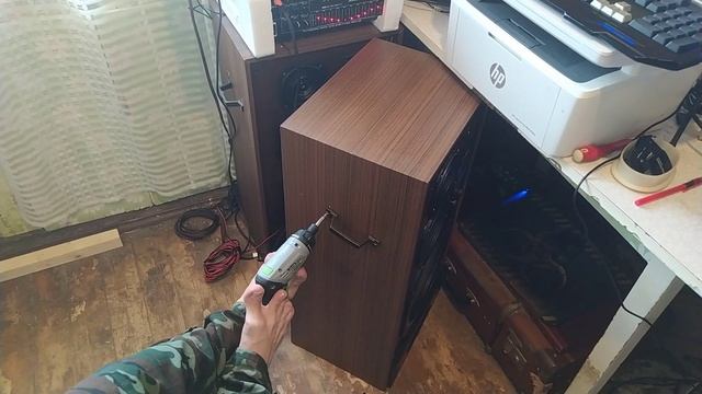 Без рук. Делаю ручки на колонку RADIO TECHNICA S90F HI_FI для удобного переноса. 17 февраля 2023 г смотреть онлайн