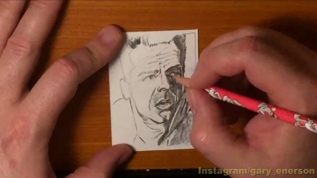 Drawing John McClane (Bruce Willis) - Gary E's Sketch Cards - Ep. 34 смотреть онлайн