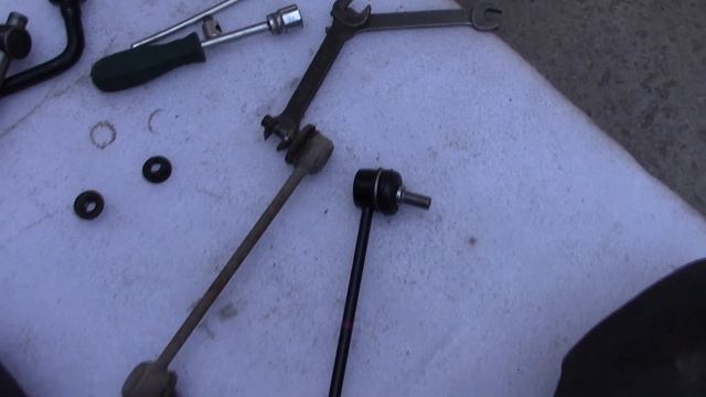 Замена стоек стабилизатора на  Хендай Гетц (Hyundai Getz)