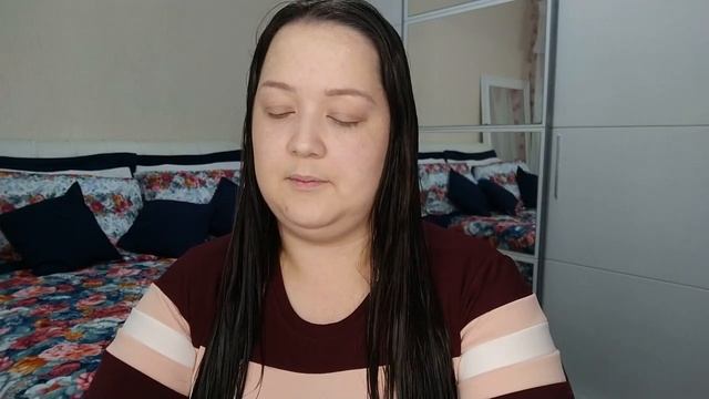 RESENHA MÁSCARA L'OREAL ELVIVE TOTAL REPAIR 5 - Cabelos Hidratados E Lindos Sempre.